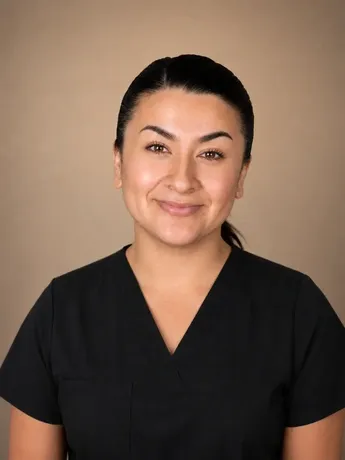 Alexis: Dental Assistant, Front Office